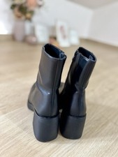 Stivaletti donna a punta