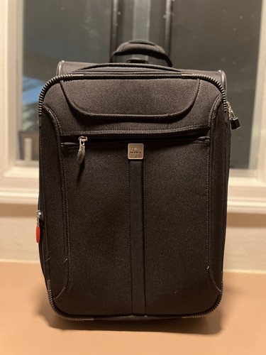 Delsey lightweight - delsey,