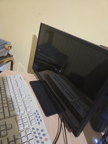 Toshiba monitor pc - monitor,