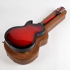 Chitarra elettrica usata