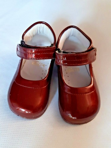Scarpe bambolina vernice
