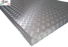 Lamiera mandorlata in alluminio spessore 2 e 3 mm varie dimensioni.