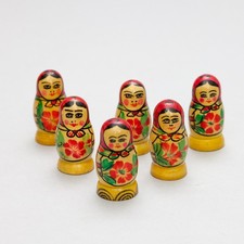 Matrioska Nesting Dolls -