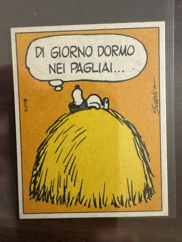 Snoopy hay stack - snoopy/hay, (peanuts)