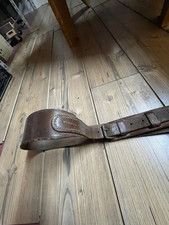 cintura di cuoio da sella ,sottopancia cavallo circa 160 cm.