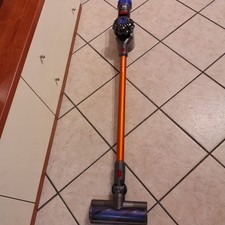 dyson v8 absolute usato ma in buone condizioni 