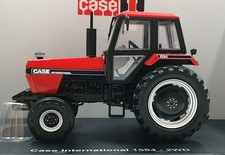 UNIVERSAL HOBBIES 1:32 TRACTOR