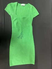 Abito verde indossato