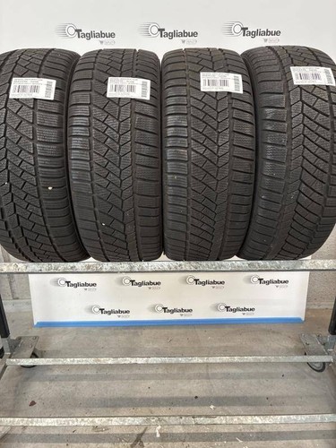 Set gomme 225 45r18 95v - 4,