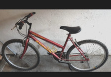 Mountain bike bambina/o bordeaux Genziana Aurora. Cambio 18 rapporti (6x3). 