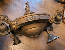 Lampadario grande ghisa ottone