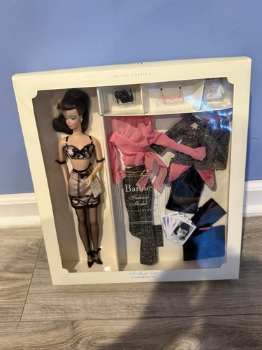 Mattel model life - a, barbie