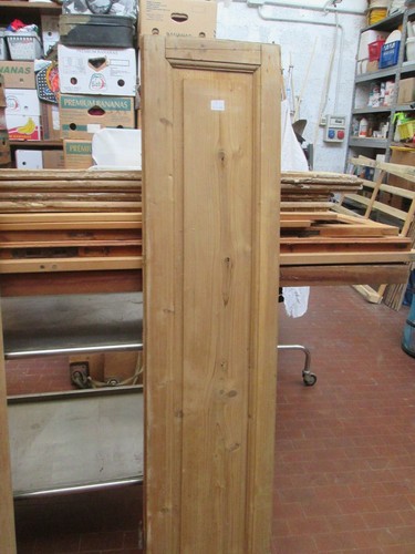 Vecchio scuro finestra - ,