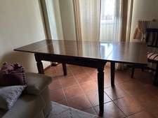 tavolo allungabile  con 4 sedie in legno massello 