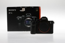 Custodia Sony Alpha 7 III - Numero SN: 3937430