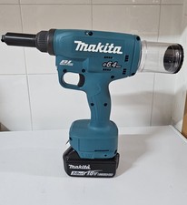 Rivettatrice A Batteria Makita 18v
