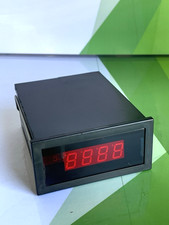 SCHWILLE 635-052/PT100 B1 strumento digitale rilevatore di temperatura