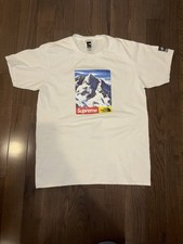 T-shirt Supreme x The North