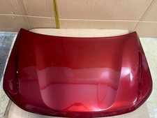 COFANO ANTERIORE PER DACIA Duster Serie 651008347R (DAL 2017 IN POI )