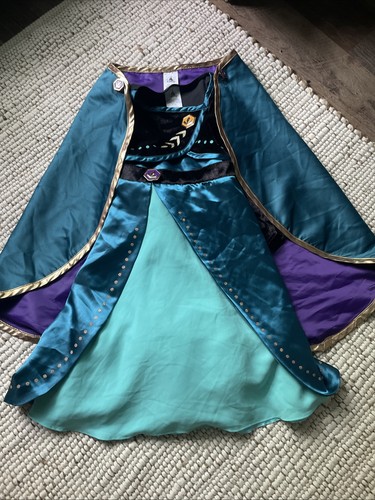 Disney store frozen - disney,