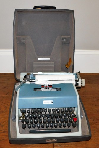 Vintage olivetti underwood - vintage!, 21