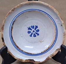 Piatto in ceramica popolare
