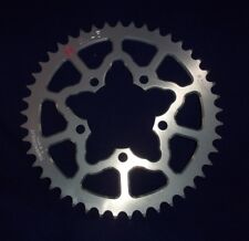 CORONA 43 DENTI PER CERCHI PVM A 5 FORI, CATENA 520, CODICE 201J43 ERGAL 7075