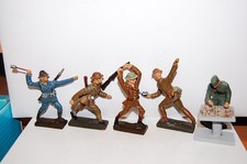 Lotto 5 vecchi soldatini di