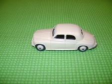 DINKY TOYS 156 ROVER 75