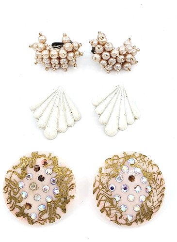Vintage clip lot - on, 3