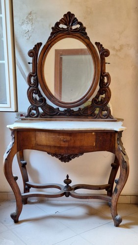 Toeletta dell 800 con - toeletta, dell'800