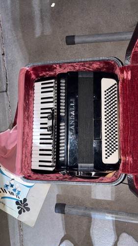 Scandalli piano accordion - piano,