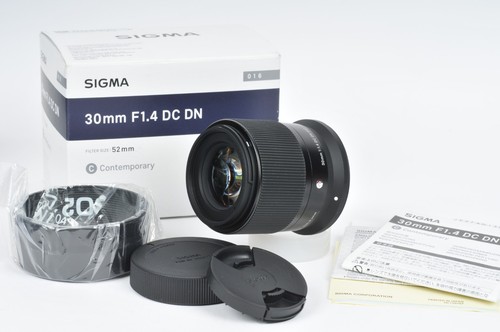 Sigma 4 dc - 30, f/1.4