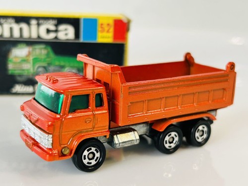 Dumper tomica hino - dumper,