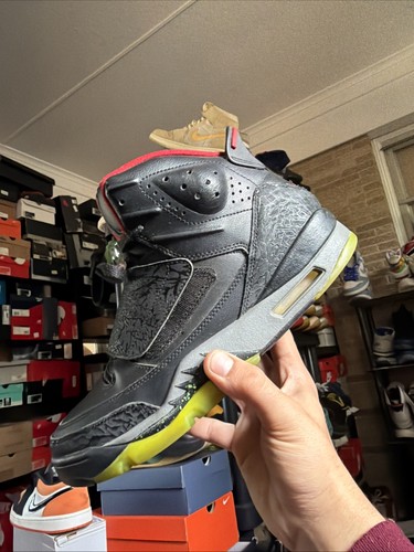 Jordan son mars marvin - son,