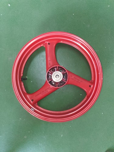 Llanta posterior suzuki rgv - suzuki,