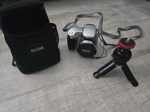 Pacchetto fotocamera kodak - pacchetto,