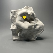 Scultura donna astratta fatta