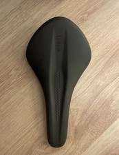 Fizik Tempo Aliante R5, sella