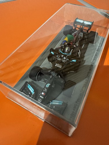 Spark s7710 mercedes f1 - s7710,