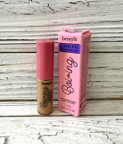 Benefit boi ing - benefit, correttore
