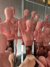 manichini assortiti di pregio