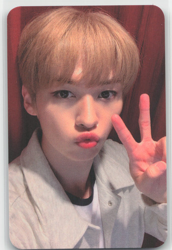 Stray kids lee - lee, know