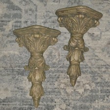Coppia di grandi mensole/applique da parete stile rinascimentale vintage 16"T × 10"W