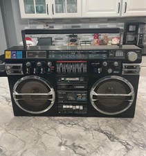 Radio d'epoca Jumbo Lasonic TRC-931 boombox doppia cassetta vintage si accende