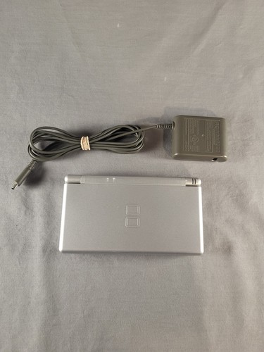 Nintendo lite handheld - nintendo, ds