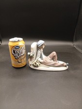 Lladro 5399 "Time to Rest"