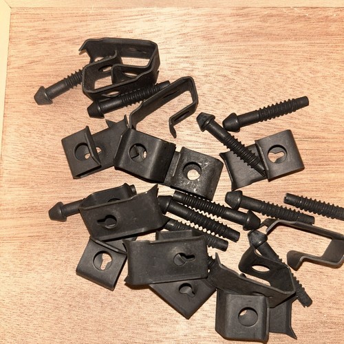 Clip per lavello - per,