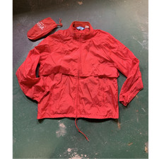 Giacca a vento rossa vintage
