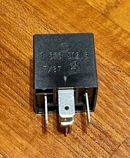 Bmw e30 relay original - e30,